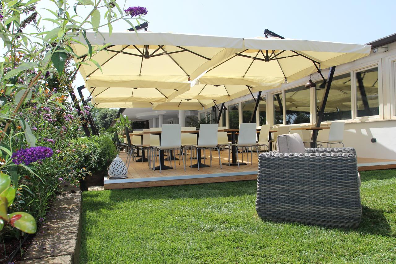 Love & Fama Hotel Sabaudia Exterior foto