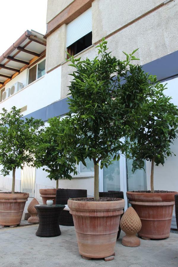 Love & Fama Hotel Sabaudia Exterior foto